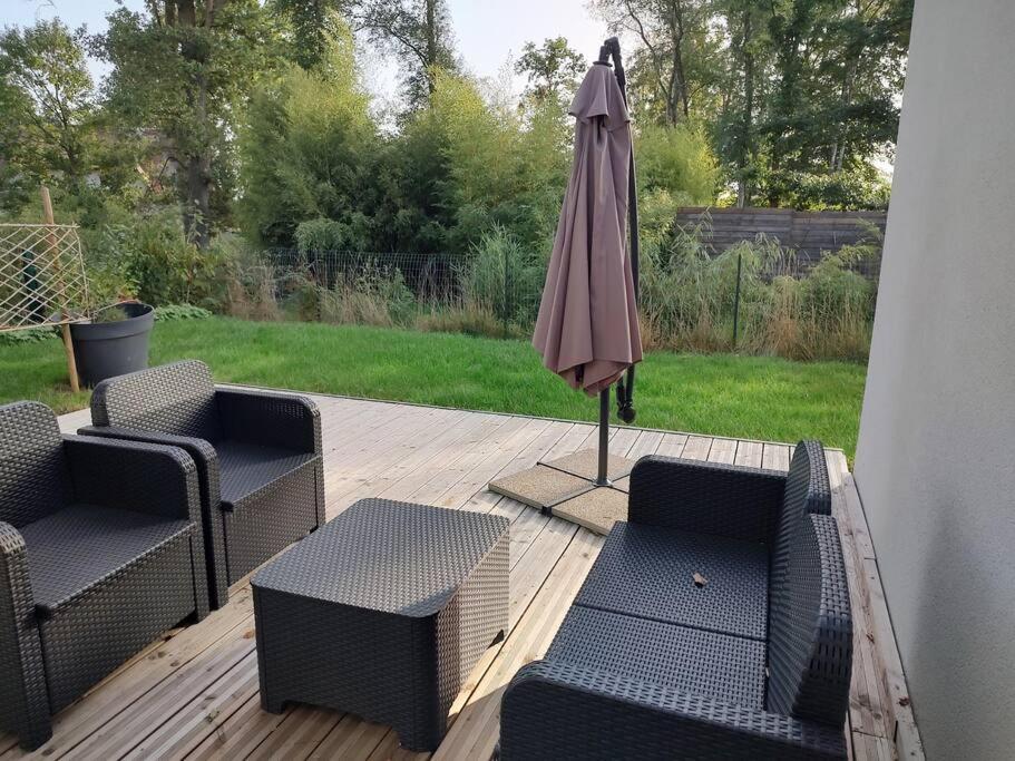 Gite des 2 chênes entre Avenue verte, Lacs, Piscine et Casino Forges-les-Eaux Extérieur photo